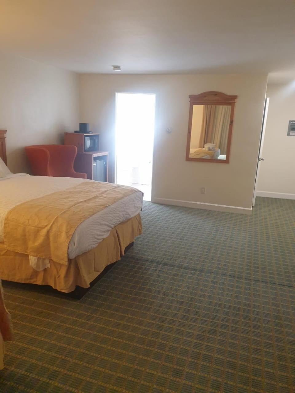 Town & Country Inn Seekonk Eksteriør billede